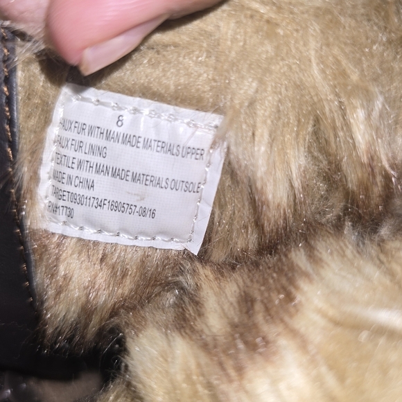 Cozy Brown Fur-Lined Kids Boots - Picture 5 of 10